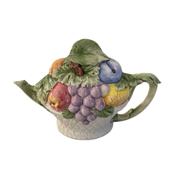 Majolica Half Teapot With Fruit Wall Hanging Made in Italy Vintage - Picture 1 of 12